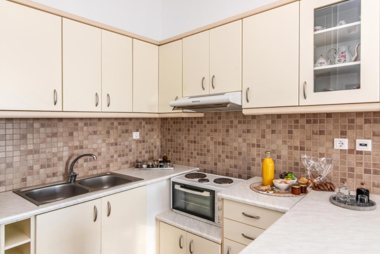 Avissalou Apartments Agios Romanos Luaran gambar