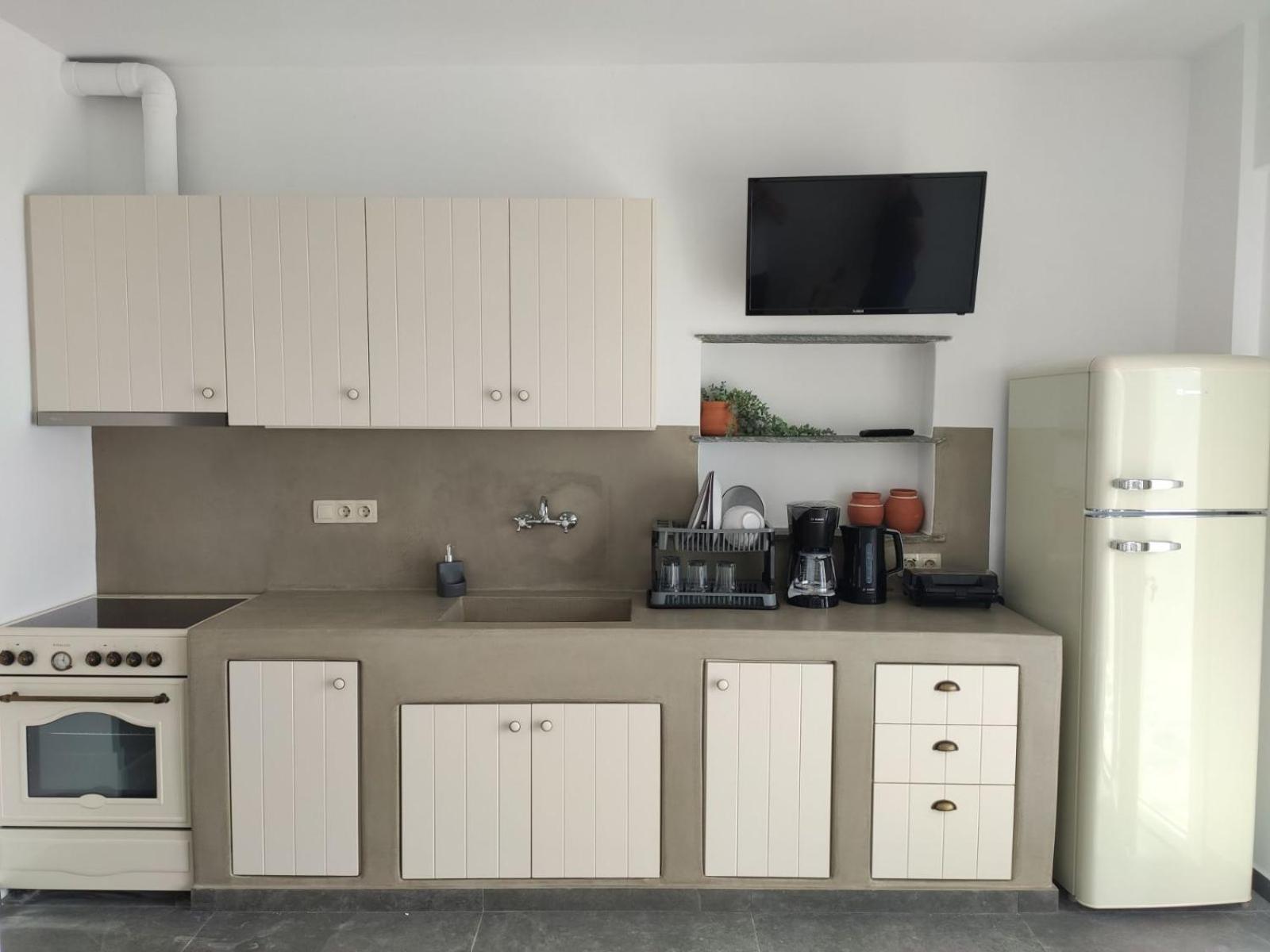 Avissalou Apartments Agios Romanos Bilik gambar