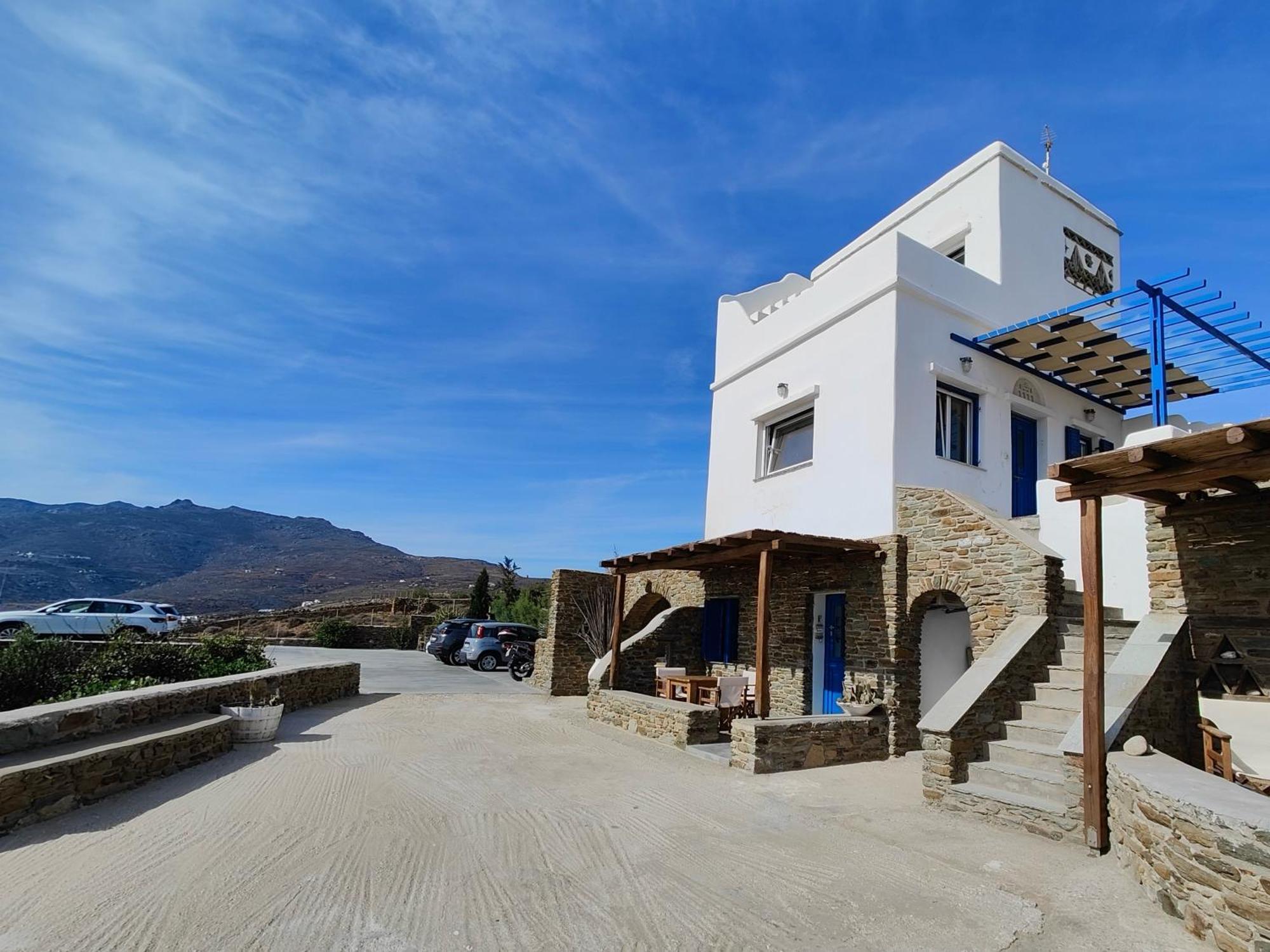 Avissalou Apartments Agios Romanos Luaran gambar